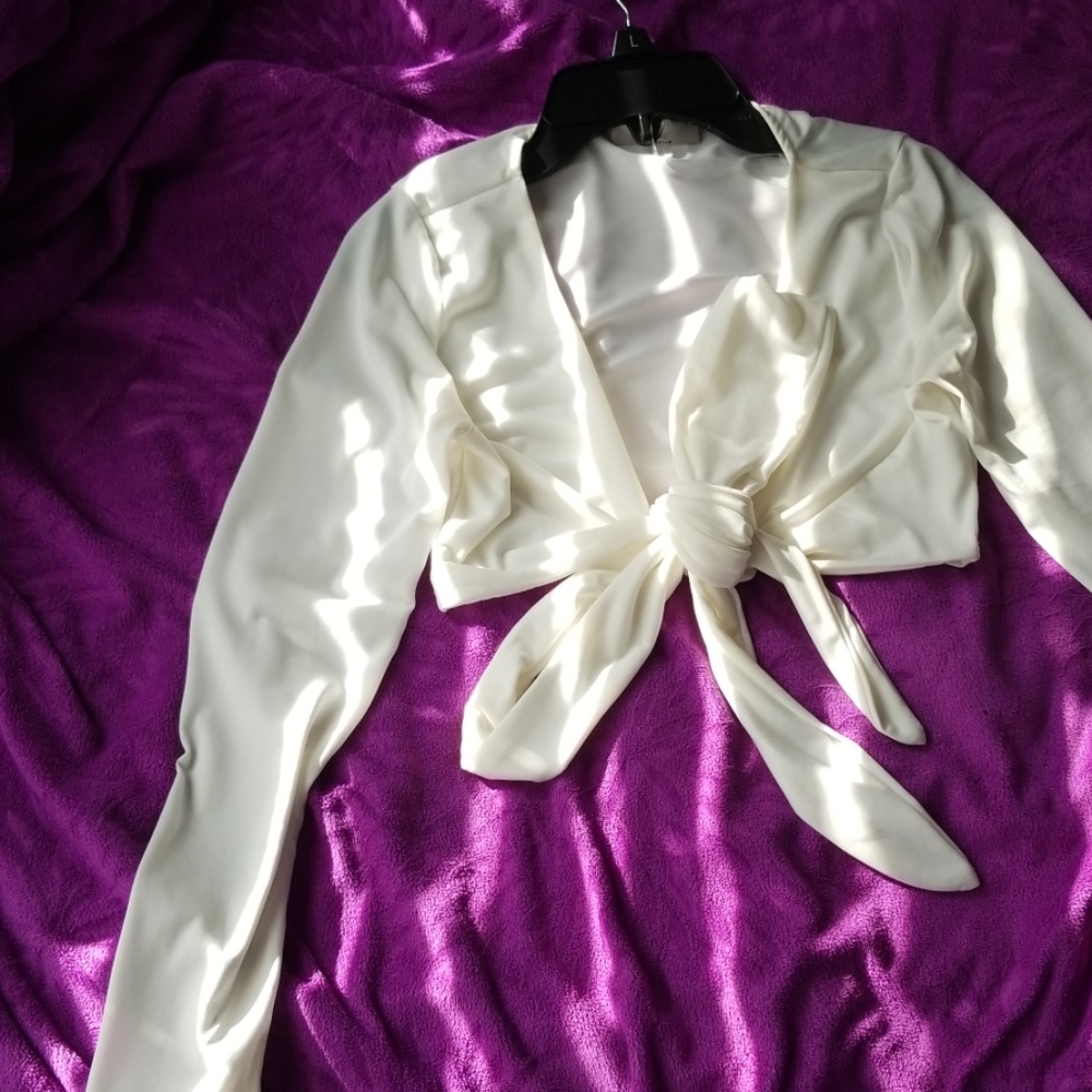 Crop top - Picture 2 of 2